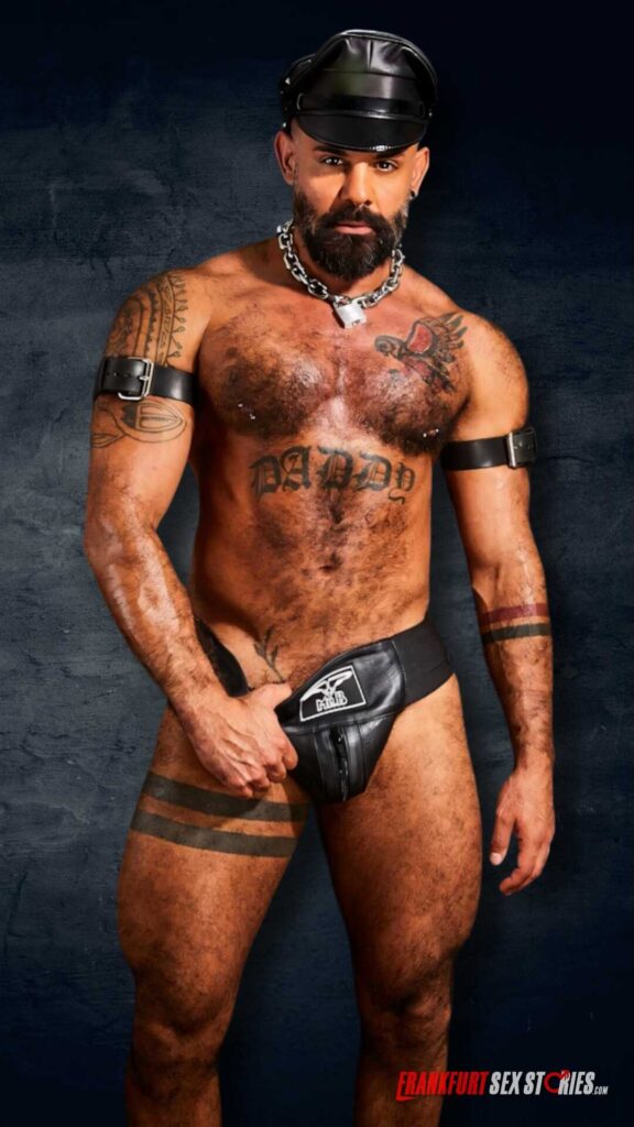 Daddy lobo gay adult model